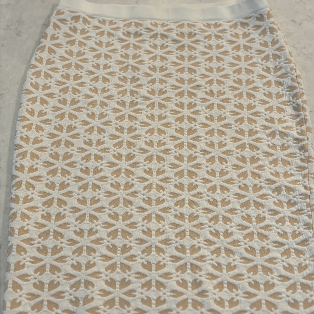 Etcetera Beige & White Patterned Knit skirt size small